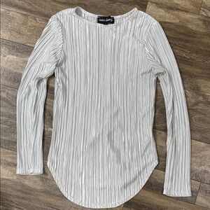 Nina Leonard Metallic Silver Long Sleeve Top